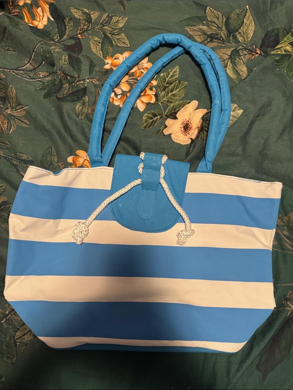 Blue and White Striped Tote Bag - Casual Beach Style